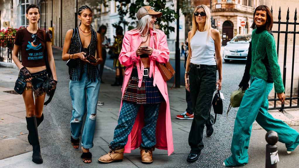 Style Artsy Clothes For A Fashionable Look The Cookie Creative